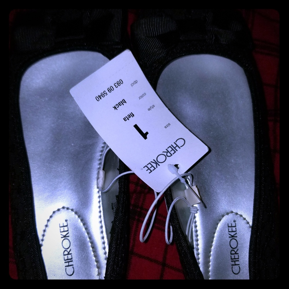 Girls black shoes